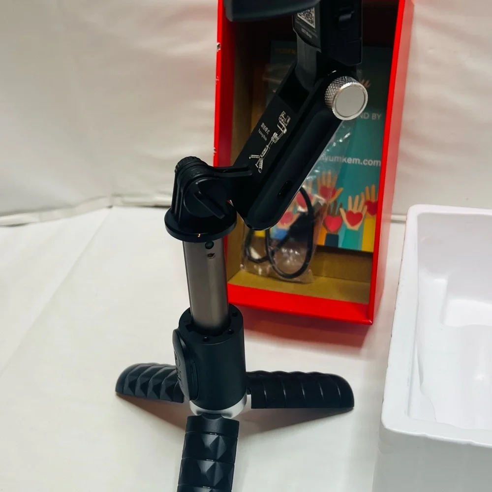 Stabilizer Handheld Selfie Stick Tripod With Fill Light Used